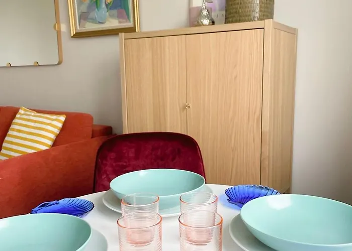 Vinkku Charming Wooden House Near To Centre *