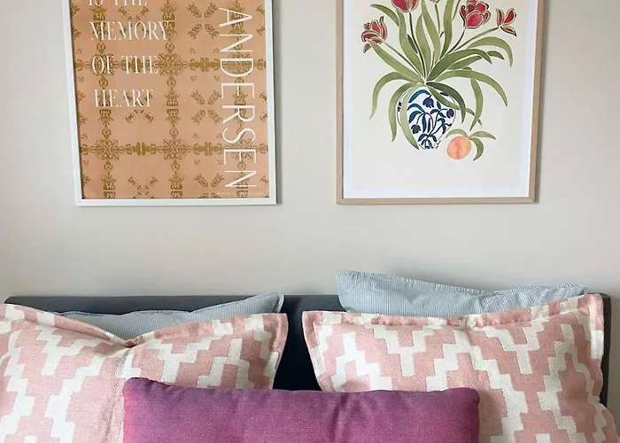 Vinkku Charming Wooden House Near To Centre *